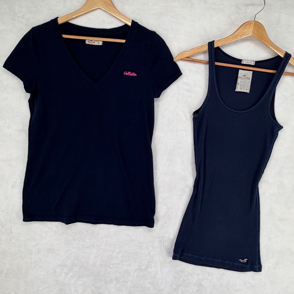 Hollister Navy Blue V-Neck T-Shirt and Ribbed Tank Top Set Women L M